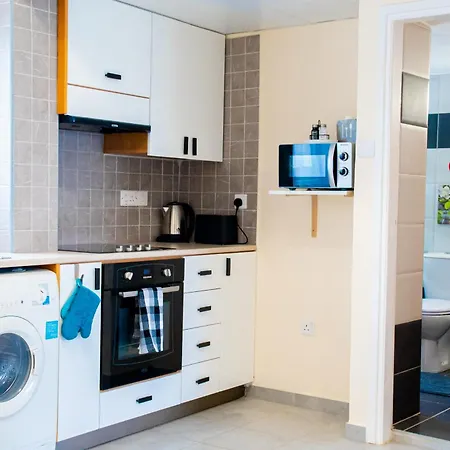 Διαμέρισμα Sunday's *