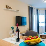 Sunday's Apartman *